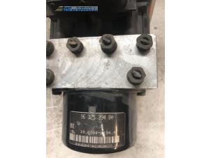 Bloc ABS d'un Peugeot 206 (2A/C/H/J/S) 2.0 GTI 16V 2000