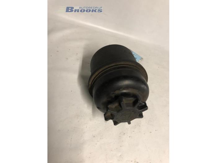 Begagnade Styrservotank Saab 9-3 I (YS3D) 2.2 TiD 16V Pris € 5,00 Marginaltabell erbjuds av Autobedrijf Brooks