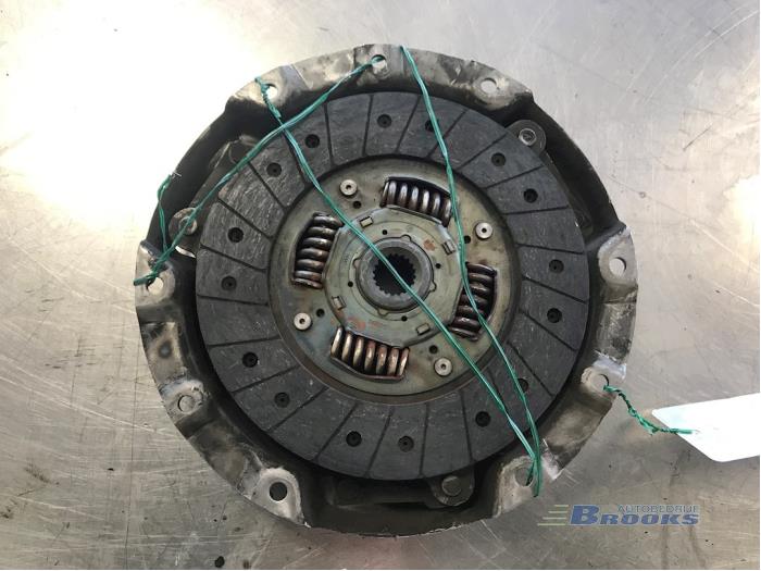 Gebrauchte Kupplungsset (komplett) Kia Rio (DC22/24) 1.5 RS,LS 16V Preis € 20,00 Margenregelung angeboten von Autobedrijf Brooks