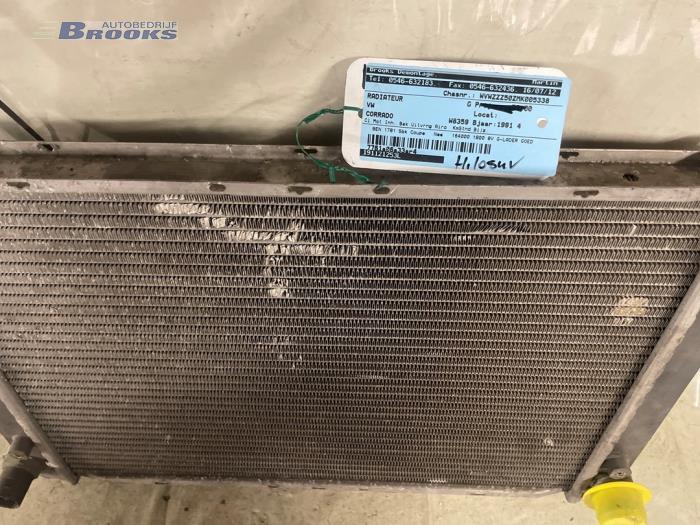 Radiator from a Volkswagen Corrado 1.8 G60 1991