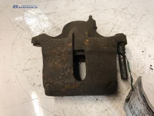 Used Front brake calliper, left Renault Kangoo (KC) 1.4 Price € 10,00 Margin scheme offered by Autobedrijf Brooks