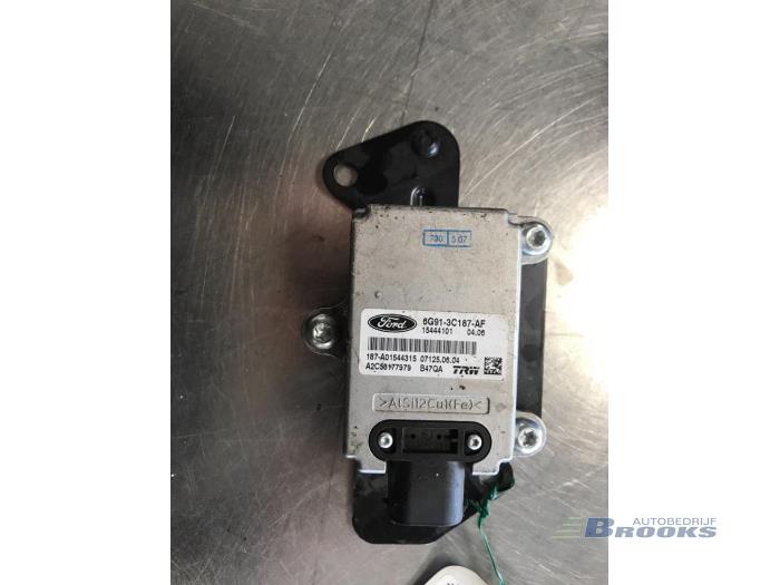 Używane Modul (rózne) Ford Mondeo IV 2.0 TDCi 140 16V Cena € 15,00 Procedura marży oferowane przez Autobedrijf Brooks