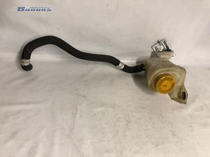 Used Power steering fluid reservoir Peugeot Bipper (AA) 1.4 HDi Price € 10,00 Margin scheme offered by Autobedrijf Brooks