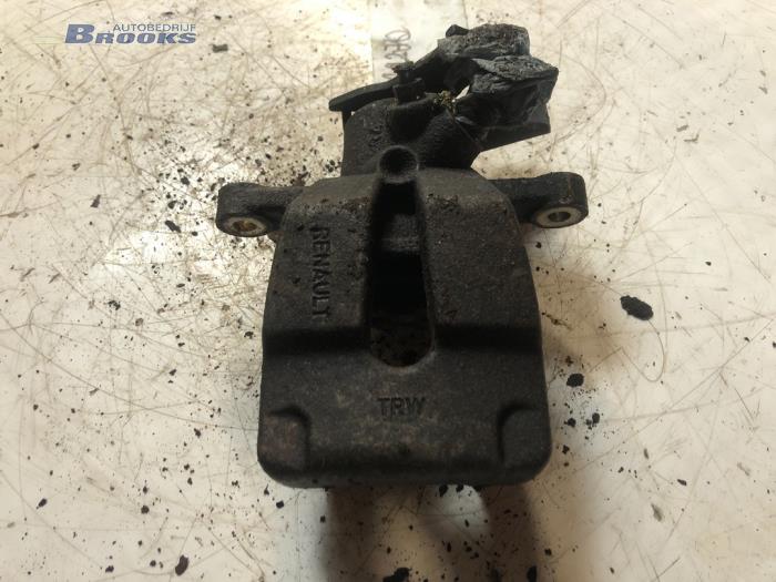 Gebrauchte Bremszange rechts hinten Renault Megane II (BM/CM) 1.6 16V Preis € 15,00 Margenregelung angeboten von Autobedrijf Brooks