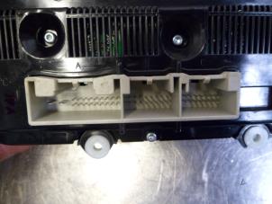 Used Heater control panel Volkswagen Passat Price € 37,50 Margin scheme offered by Autobedrijf Brooks
