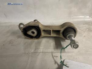 Używane Wspornik skrzyni biegów Fiat 500 (312) 1.2 69 Cena € 15,00 Procedura marży oferowane przez Autobedrijf Brooks