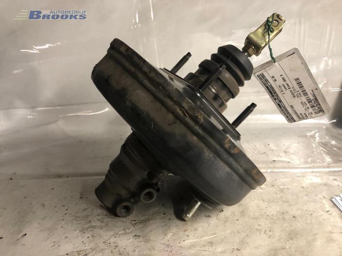 Usagé Assistant de freinage Toyota Yaris (P1) 1.0 16V VVT-i Prix sur demande proposé par Autobedrijf Brooks