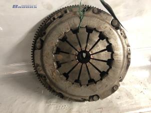 Used Clutch kit (complete) Fiat Stilo (192A/B) 1.6 16V 3-Drs. Price on request offered by Autobedrijf Brooks