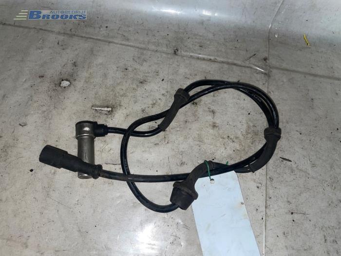 Begagnade ABS-sensor Audi Cabrio (B4) 2.3 E Pris € 10,00 Marginaltabell erbjuds av Autobedrijf Brooks