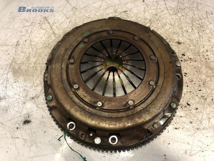 Gebrauchte Schwungrad Fiat Punto II (188) 1.9 JTD 80 ELX 3-Drs. Preis € 87,50 Margenregelung angeboten von Autobedrijf Brooks