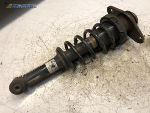 Used Rear shock absorber rod, right BMW Mini One/Cooper (R50) 1.6 16V One Price € 15,00 Margin scheme offered by Autobedrijf Brooks