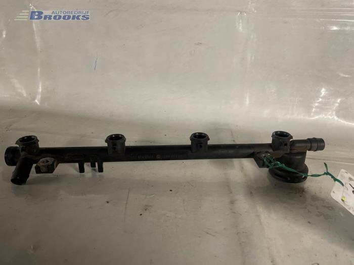 Usagé Système d'injection Renault Laguna II Grandtour (KG) 1.8 16V Prix € 10,00 Règlement à la marge proposé par Autobedrijf Brooks
