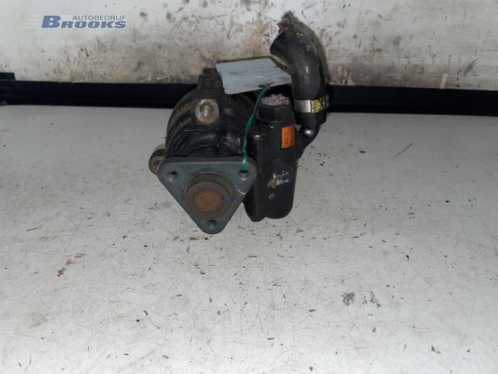 Usagé Pompe de direction Lancia Dedra 1.8 GT 16V VVT Prix € 15,00 Règlement à la marge proposé par Autobedrijf Brooks