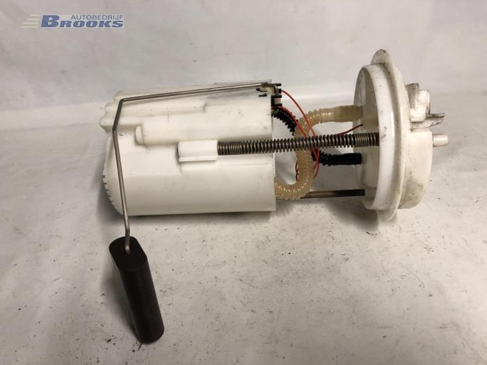 Gebrauchte Kraftstoffpumpe Elektrisch Peugeot Bipper (AA) 1.4 HDi Preis € 35,00 Margenregelung angeboten von Autobedrijf Brooks