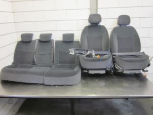 Used Seats + rear seat (complete) Renault Laguna II Grandtour (KG) 1.8 16V Price € 125,00 Margin scheme offered by Autobedrijf Brooks
