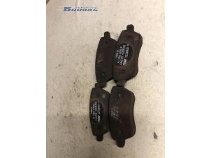 Used Front brake pad Nissan Note (E11) 1.6 16V Price € 15,00 Margin scheme offered by Autobedrijf Brooks