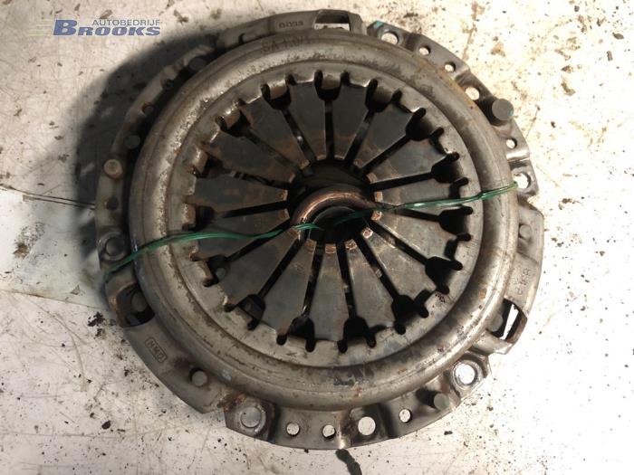 Clutch kit (complete) from a Hyundai i10 (F5) 1.1i 12V 2012