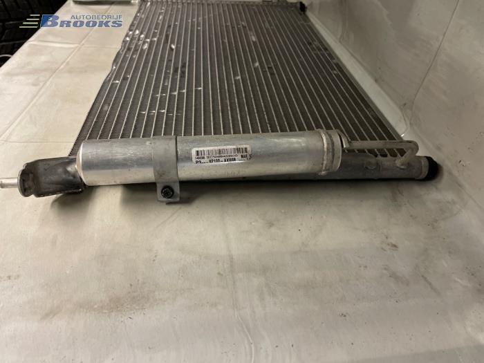 Air conditioning radiator from a Nissan Note (E11) 1.6 16V 2010