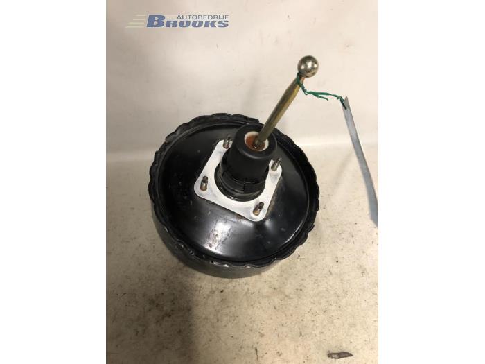 Usagé Servo frein Volkswagen Polo IV (9N1/2/3) 1.4 16V Prix € 22,50 Règlement à la marge proposé par Autobedrijf Brooks