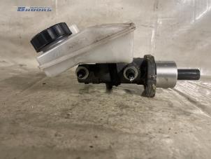Usagé Pompe de frein Peugeot 206 (2A/C/H/J/S) 1.1 XN,XR Prix € 20,00 Règlement à la marge proposé par Autobedrijf Brooks