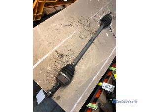 Used Front drive shaft, right Opel Corsa B (73/78/79) 1.7D Price € 10,00 Margin scheme offered by Autobedrijf Brooks