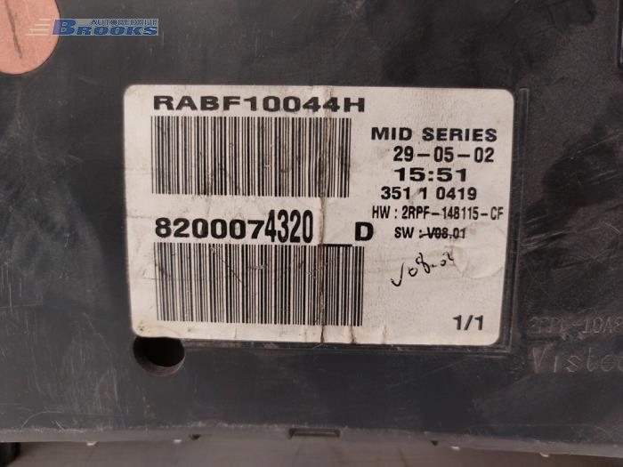 Cuentakilómetros de un Renault Megane II (BM/CM) 1.5 dCi 80 2003
