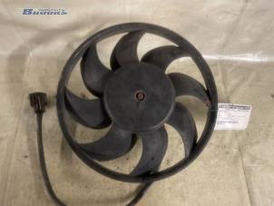 Used Fan motor Ford Transit Connect 1.8 TDCi 90 Price € 35,00 Margin scheme offered by Autobedrijf Brooks