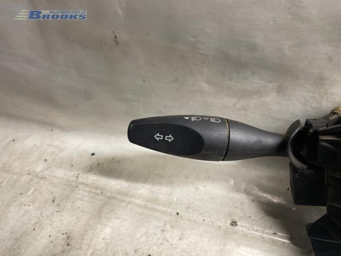 Steering column stalk from a Ford Transit Connect 1.8 TDCi 90 2007