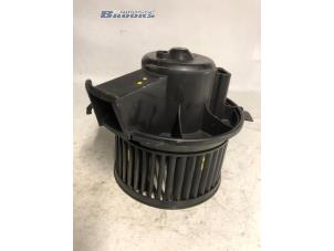 Used Heating and ventilation fan motor Peugeot 206 (2A/C/H/J/S) 1.4 XR,XS,XT,Gentry Price € 20,00 Margin scheme offered by Autobedrijf Brooks