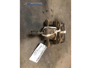 Used Rear brake calliper, right BMW 3 serie (E90) 316i 16V Price € 40,00 Margin scheme offered by Autobedrijf Brooks