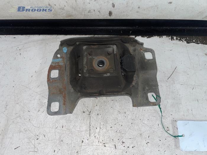 Usagé Support boîte de vitesses Ford Focus 2 1.6 TDCi 16V 110 Prix € 15,00 Règlement à la marge proposé par Autobedrijf Brooks