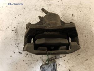 Used Front brake calliper, left Ford Mondeo III 2.2 TDCi 16V Price € 24,00 Margin scheme offered by Autobedrijf Brooks