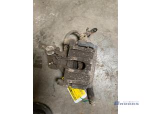 Used Rear brake calliper, right Ford Focus 2 Wagon 1.6 TDCi 16V 110 Price € 22,50 Margin scheme offered by Autobedrijf Brooks