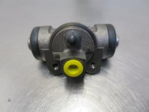 New Wheel brake cylinder Ford Transit Price on request offered by Autobedrijf Brooks