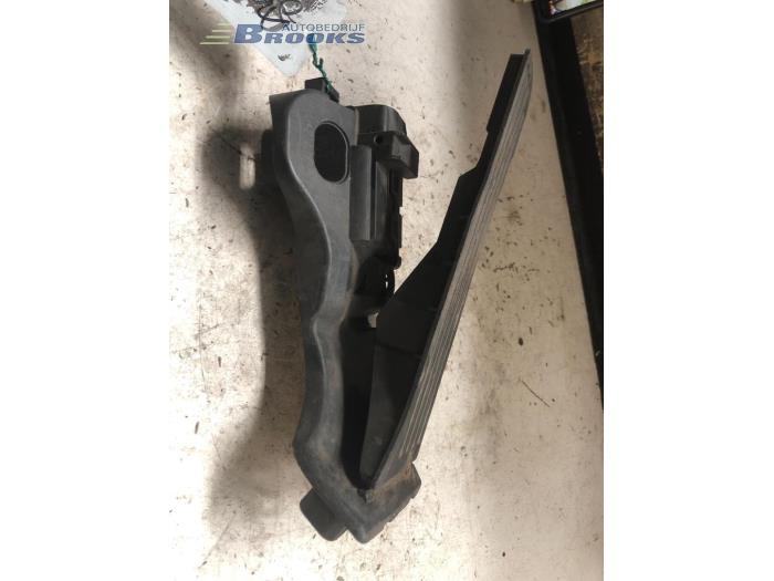 Begagnade Gaspedalsensor Skoda Octavia Combi (1Z5) 1.6 MPI Pris € 10,00 Marginaltabell erbjuds av Autobedrijf Brooks