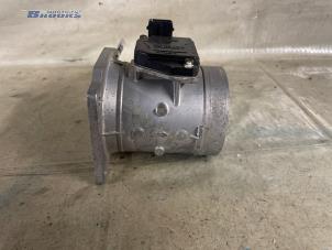 Luftmassenmesser van een Audi A4 1997