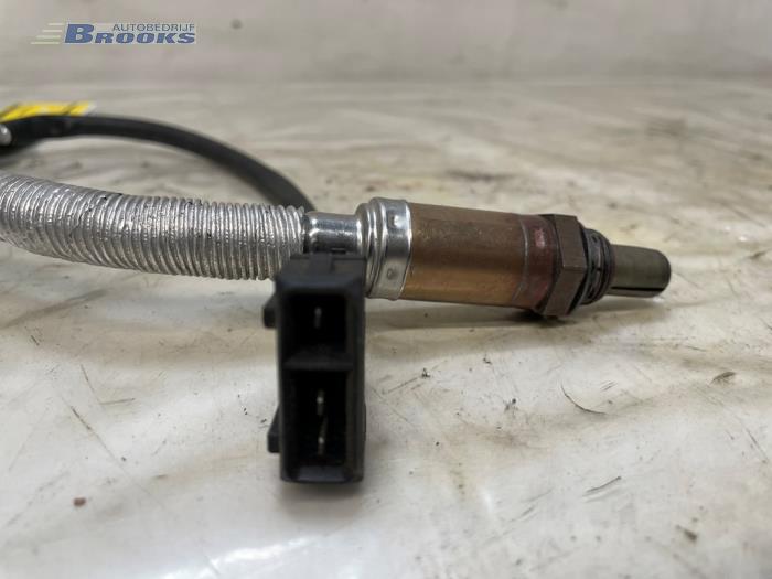 Lambda probe from a Volkswagen Transporter T4 2.5 i 1994