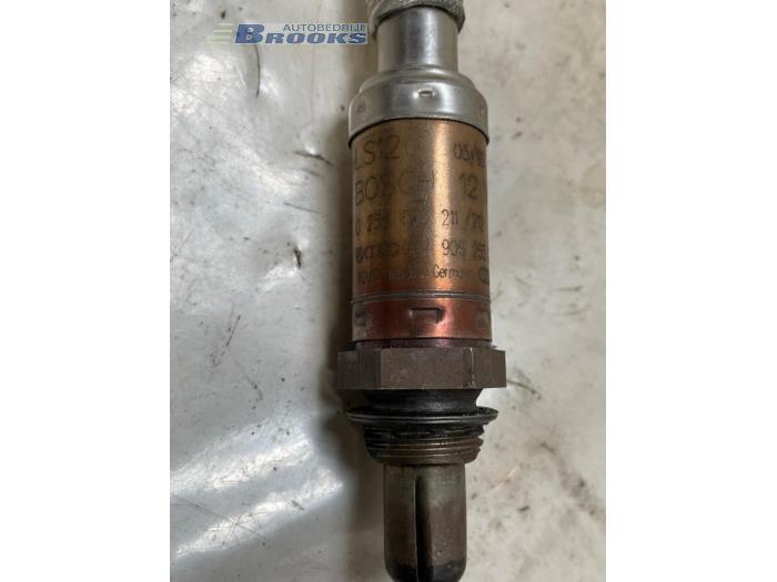 Lambda probe from a Volkswagen Transporter T4 2.5 i 1994