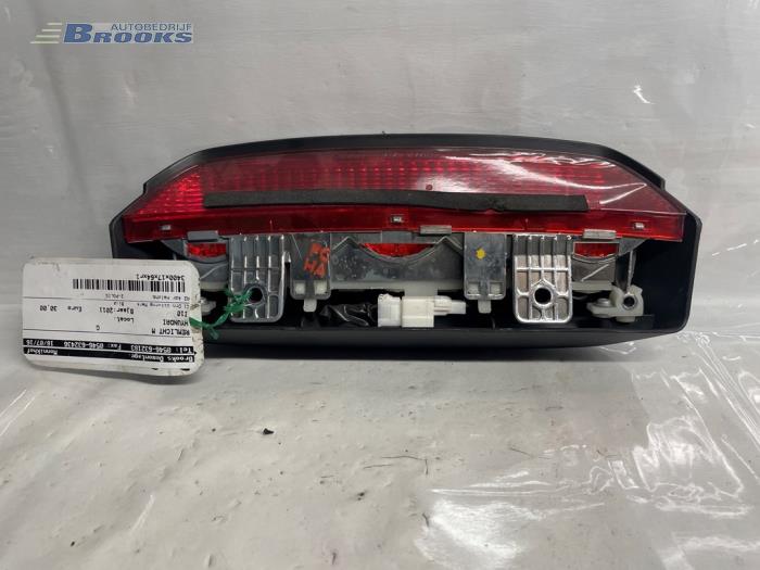 Luz de frenos adicional centro de un Hyundai I10 2011
