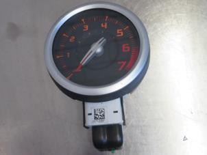 Used Tachometer Renault Twingo II (CN) 1.2 16V LEV Price € 40,00 Margin scheme offered by Autobedrijf Brooks