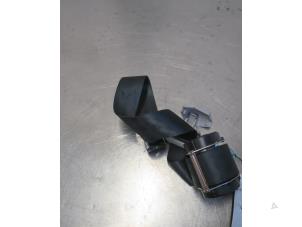 Used Rear seatbelt, right Toyota Verso 1.8 16V VVT-i Price € 40,00 Margin scheme offered by Autobedrijf Brooks