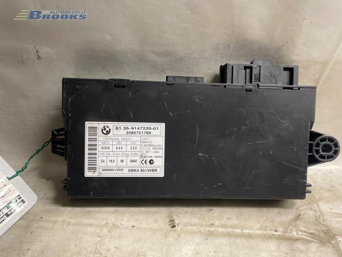 Ordinateur divers d'un BMW 3 serie (E90) 316i 16V 2008