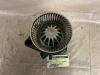 Motor de ventilador de calefactor de un Fiat Doblo (223A/119), 2001 / 2010 1.9 D, MPV, Diesel, 1.910cc, 47kW (64pk), FWD, 223A6000, 2001-03 / 2005-10, 223AXB1A 2002