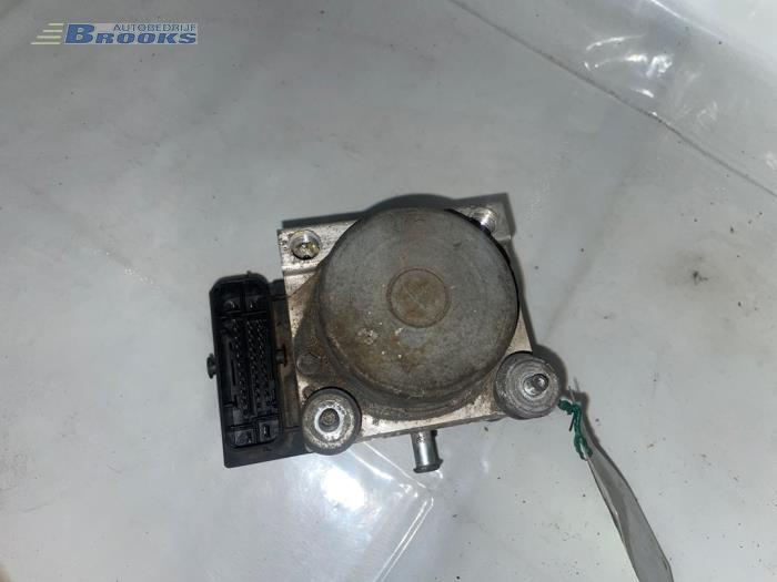 Gebrauchte ABS Pumpe Fiat Grande Punto (199) 1.4 16V Preis € 40,00 Margenregelung angeboten von Autobedrijf Brooks