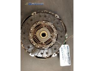 Used Clutch kit (complete) Renault Kangoo Express (FW) 1.5 dCi 70 Price € 25,00 Margin scheme offered by Autobedrijf Brooks