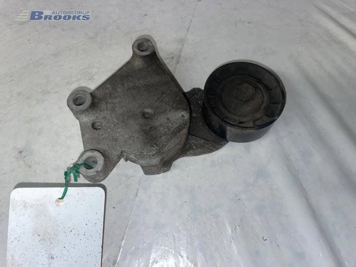 Usados Rodillo tensor correa múltiple Peugeot 5008 I (0A/0E) 1.6 HDiF 16V Precio € 15,00 Norma de margen ofrecido por Autobedrijf Brooks