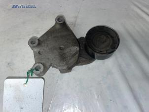 Used Drive belt tensioner Peugeot 5008 I (0A/0E) 1.6 HDiF 16V Price € 15,00 Margin scheme offered by Autobedrijf Brooks