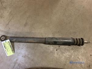 Used Rear shock absorber, left Renault Clio Price € 24,00 Margin scheme offered by Autobedrijf Brooks