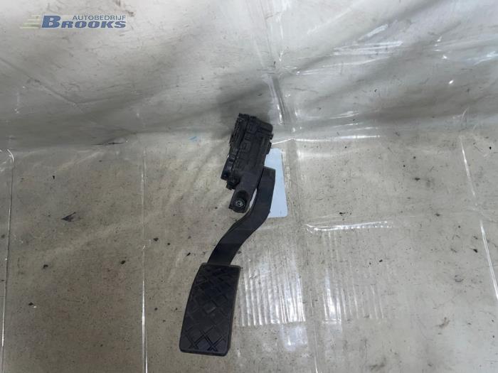 Begagnade Gaspedalsensor Volkswagen Passat Pris € 15,00 Marginaltabell erbjuds av Autobedrijf Brooks