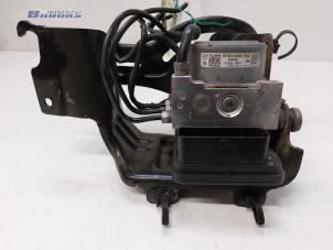 Usagé Pompe ABS Citroen DS3 (SA) 1.4 HDi Prix € 200,00 Règlement à la marge proposé par Autobedrijf Brooks